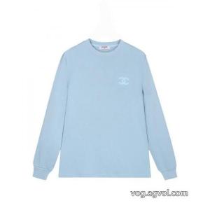 コピー立体真空刺繍ダブルCアルファベットロゴ男女同型ヘッダー丸首長袖Tシャツ