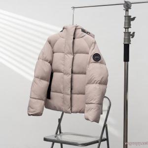 ブランド コピー 販売 最新トレンドファッション新着魅惑のセクシー美伝統的Canada Goose連帽ダウンジャケット