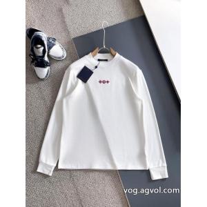 人気沸騰中 高級感のある 2026年限定発売新品ルイ ヴィトンブランド コピー長袖Tシャツ