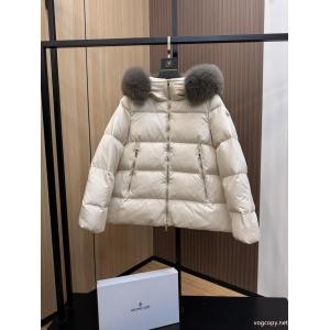 MONCLERブランド 偽物 激安数量限定 超激安アイテム 定番の魅力ダウンジャケット