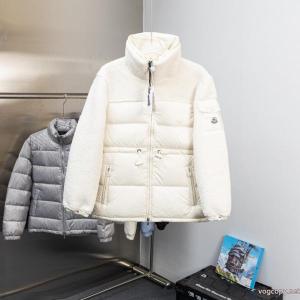 激安 通販 専門店MONCLERダウンジャケット新着アイテム 定番から限定まで 清潔感溢れる