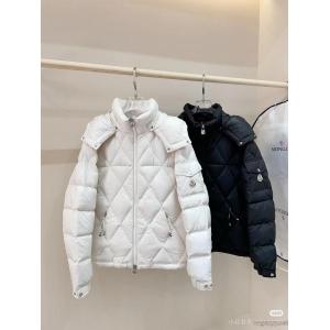ダウンジャケットMONCLERスーパー コピー 品安心の国内配送 今シーズン新作 格安新品