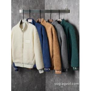 スーパー コピー 通販 優良上品保証 特に人気がある 若々しい雰囲気LOUIS VUITTONコート