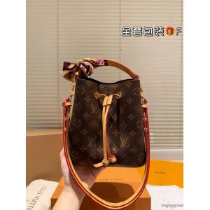 大好評アイテム 今季買い逃した人必見! 美しさバッグ偽物 ブランドLOUIS VUITTON