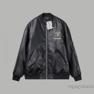 ジャケット秋冬のトレンドアイテム 今からの季節にピッタリ！  最新ルックコピー 通販balenciaga