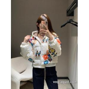 ダウンジャケット良好品 国内発機能的 2026年流行ブランド コピー 専門店LOUIS VUITTON