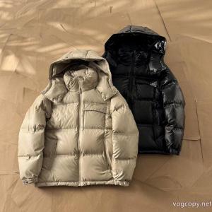 永遠の定番モデル 店舗完売品 旬デザインダウンジャケットプラダ偽物 ブランド 販売