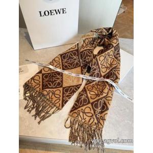 LOEWEマフラー超軽量 カジュアルなスタイル 安全発送コピー 商品 通販
