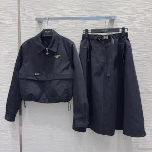PRADAブランド コピー 専門店セット2026人気新作が登場 独特なデザイン 永遠の定番モデル