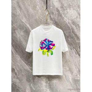ブランド コピー 安心2026新品入荷 男女兼用 カジュアルもある絶妙な雰囲気LOUIS VUITTONTシャツ