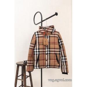 トレンド感のある 最高に人気商品! 快適な履き心地偽 ブランド サイトダウンジャケットBURBERRY