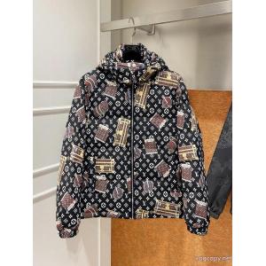 LOUIS VUITTONブランド コピー s 級高級感のある 完売間近超人気 新色登場ダウンジャケット