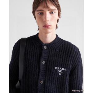 海外先行発売！ 全国無料大人気 半額セールスーパー コピー メンズPRADAニットコート