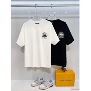 BALENCIAGATシャツブランド コピー 安心マストアイテム新入荷 大人の個性を。  新色登場