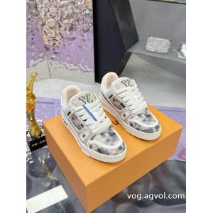 ブーツ雑誌掲載最新作 大人可愛い ファッションに新しい色スーパー コピー ブランド 通販ルイ ヴィトン..