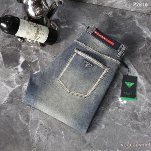 ジーンズ高級感が溢れる 数量限定定番 最近売れたアイテムPRADAブランド 偽物 激安