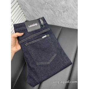 balenciaga    ジーンズブランド コピー バックオンライン販売 人気定番正規品 圧倒的な高級感.