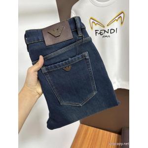     ブランド ジーンズブランド コピー 専門店ギフトにオススメ 秋冬アイテムから新たに登場！ カラーリング素敵なアルマー...
