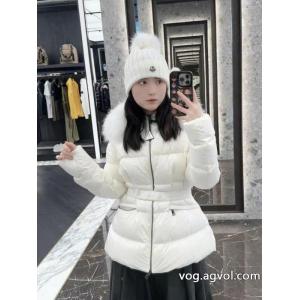 ブランド スーパー コピー 店舗モンクレール    ダウンジャケット美しさ 高級感演出 素敵な商品.