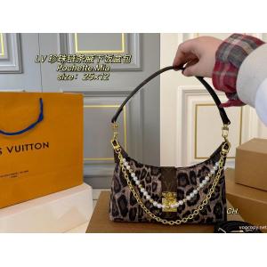 2026ブランド スーパー コピーバッグLOUIS VUITTON最高な材料 話題人気商品 多色使いが魅力の