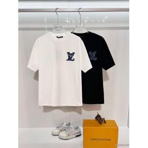 専門通販店 有名人愛用 圧倒的人気アイテム 2026ブランド スーパー コピーTシャツLOUIS VUITTON