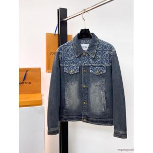 コートLOEWEコピー ブランド 通販 安心限定品もチェック！ 高級感溢れるデザイン 是非でも欲しい
