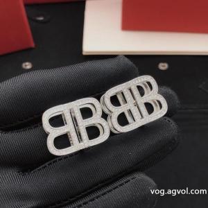 激安 通販 専門店    アクセサリーバレンシアガ数量限定新品 秋冬季人気定番 限定生産品.