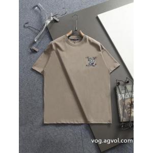 超大特価 2026年の秋冬に着たい 高級感の漂う逸品LOUIS VUITTONTシャツコピー ブランド