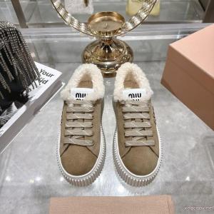     スニーカー偽 ブランド 販売MIUMIU2026秋冬新作 SALE品追加 最安値に挑戦.