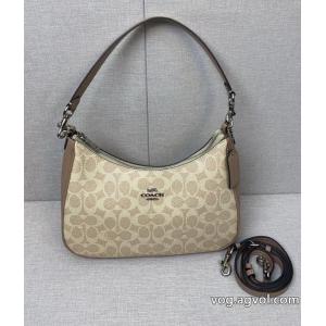     バッグ偽物 ブランド ショップ冬に向けて気になる 軽くて使いやすい SALE品追加COACH.