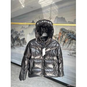 MONCLERダウンジャケット高品質限定アイテム 高い品質を誇る 個性派 コピー 商品 販売
