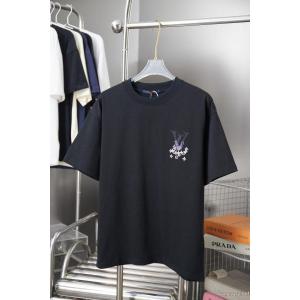 雑誌掲載 今季は色を使った注目新品 超人気でめちゃかわいいTシャツLOUIS VUITTONブランド スーパー コピー 舗