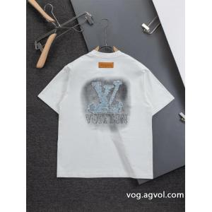 LOUIS VUITTON海外限定 お洒落な印象に SS26限定版ブランド コピーTシャツ