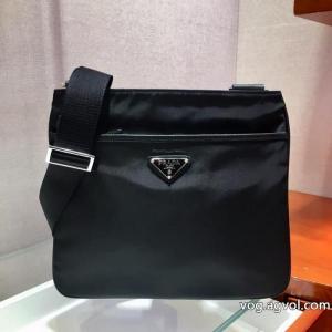 偽 ブランド 販売PRADA    バッグ超必須アイテム 完売?在庫確保 話題人気商品.
