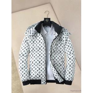 シンプルで合わせやすい 今年の流行りファション 高感度アイテムLOUIS VUITTONコピー 商品 通販ダウンジャケット