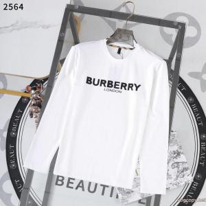 長袖Tシャツ優しげな高級人気色 国内より安く残り僅か 今人気の秘訣BURBERRY偽 ブランド 販売
