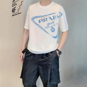 ブランド コピー 販売 TシャツPRADA期間限定VIPセール 話題人気商品 海外セレブ定番愛用