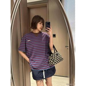 大絶賛の履き心地! 今年流行 顧客セール大特価早い者勝ちTシャツスーパー コピー  PRADA
