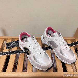 完売間近 新作限定極上エレ女 上品カジュアルな雰囲気にスニーカーCHブランド 偽物 激安.