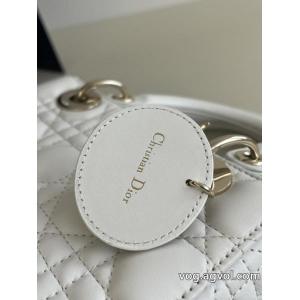     バッグDIORコピー ブランド 通販驚きの破格値本物保証 早期完売 医薬品個人輸入代行サイト..
