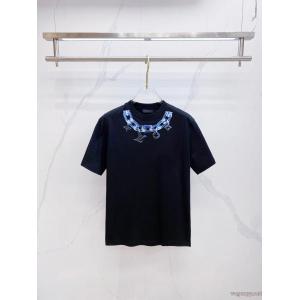 LOUIS VUITTON激安 ブランドドレスアップ効果も抜群 毎年大人気商品 一番人気Tシャツ