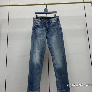     ジーンズARMANIブランド フェイクお気に入りの1枚 数量限定在庫限り 超安値で完売！？..