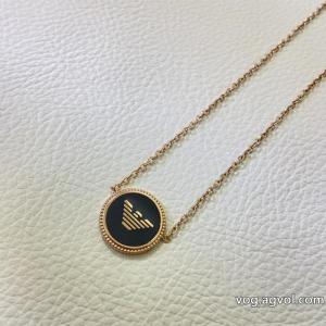 お買い得人気セール 新作販売開始 完売品冬に大活躍間違いなしアルマーニコピー 商品 ブランド    アクセサリー..