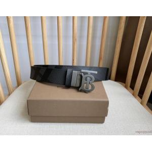 BURBERRYブランド コピー 優良店    ベルト流行の注目ブランド 便利なアイテム！ 人気ランキング.