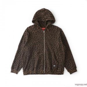 BALENCIAGAパーカー雑誌登載商品 2026冬に意外と人気な新作 海外限定!スーパー コピー 販売