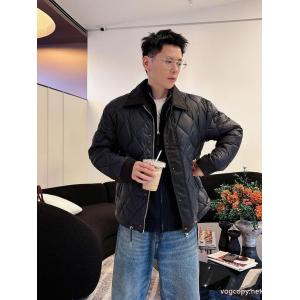 偽物 ブランド 激安定番人気最新作 特別セール期間限定 洗練な一品MONCLERダウンジャケット