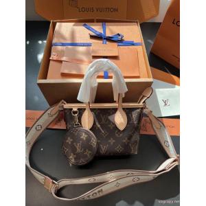 バッグ偽物 通販 風合いが出る プレミアム品質 今季のベスト新作LOUIS VUITTON