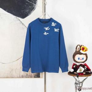 ブランド 偽物 激安LOUIS VUITTONセーターセレブ風  大人感漂う秋冬新作 海外セレブ愛用
