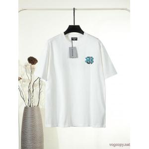 ブランド 偽物 激安 通販カッコカワイイ 数量限定版人気アイテム 透け感優しいTシャツBALENCIAGA