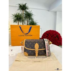 コピー 商品 ブランドLOUIS VUITTONバッグ即日発送 今年の秋冬先行販売新作 話題の新作到着
